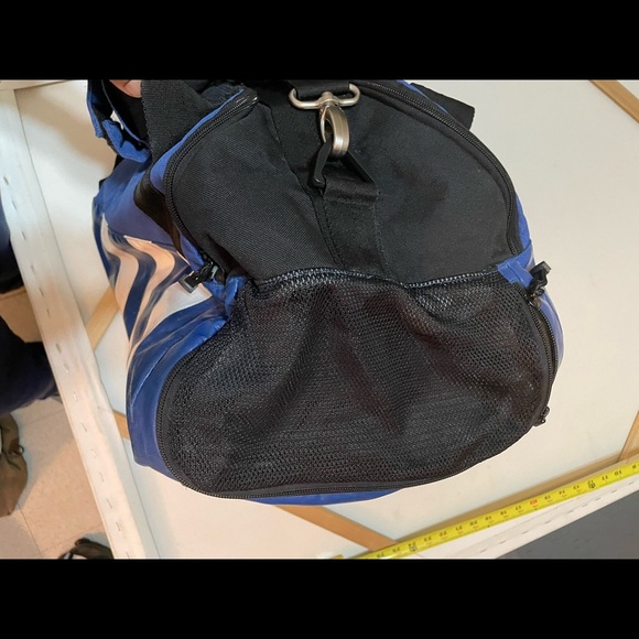 Adidas bag - Picture 6 of 7